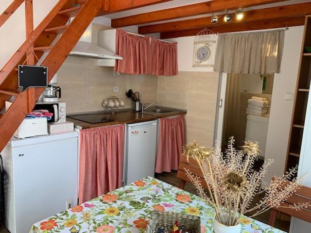 Les Hirondelles 2Km De La Plage-Jardin-Wifi-Parking-Draps Et Serviettes 앙다이 외부 사진